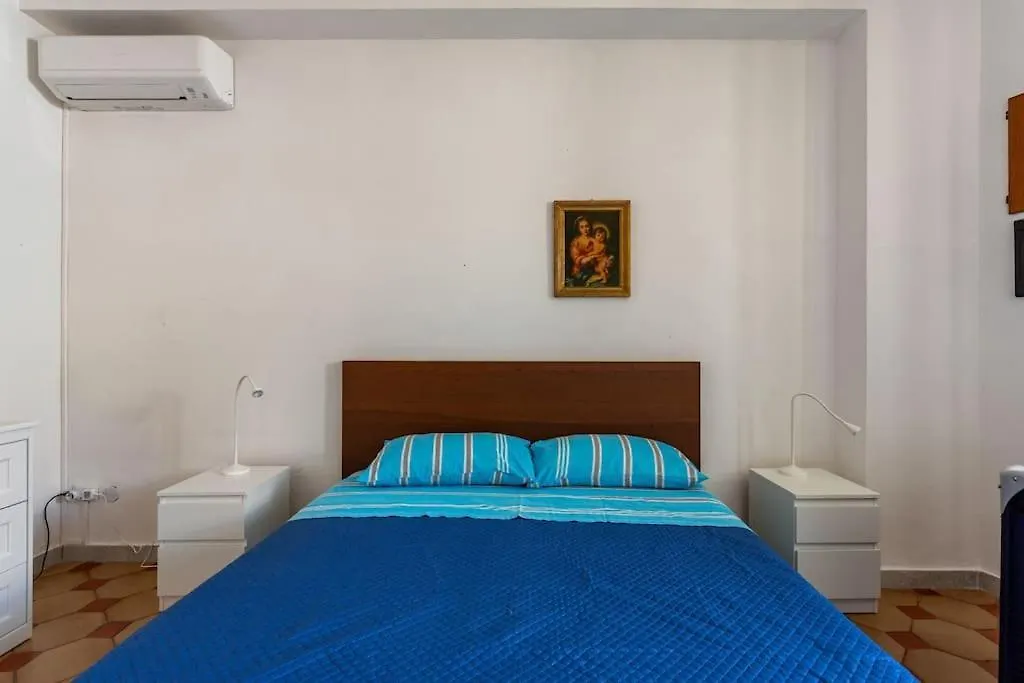 Bright Apartment In Mondello 350 M To The Beach باليرمو 0*,
