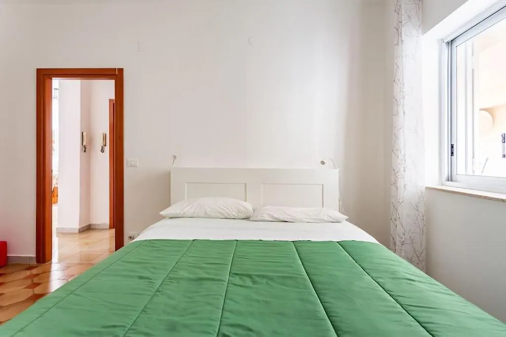 Bright Apartment In Mondello 350 M To The Beach باليرمو